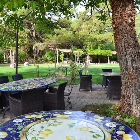 Scuderia Del Borgo, Wifi, Perugia Colle (Terni)